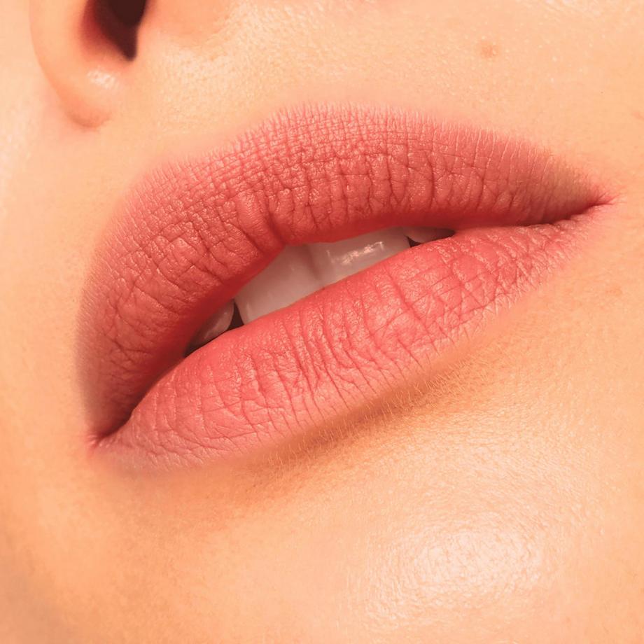 CATRICE  Blur-Real Rossetto Opaco 