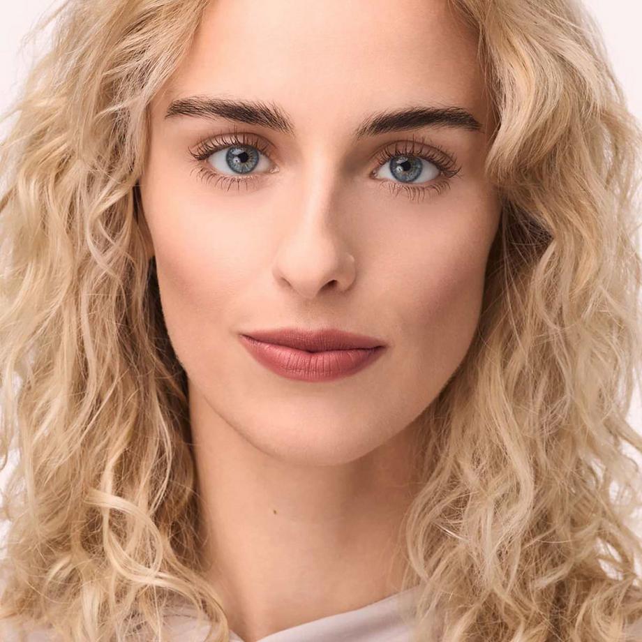 CATRICE  Blur-Real Rossetto Opaco 