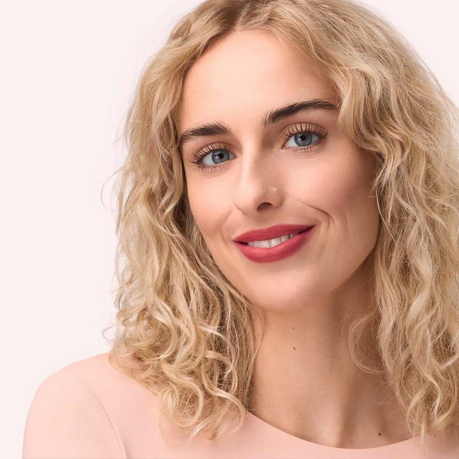 CATRICE  Blur-Real Rossetto Opaco 