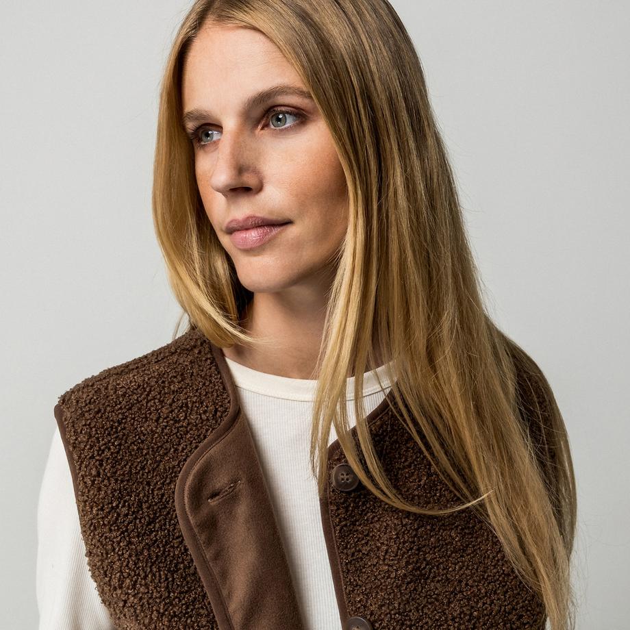 Manor Woman Ärmelloses Gilet mit Knopfverschluss  
