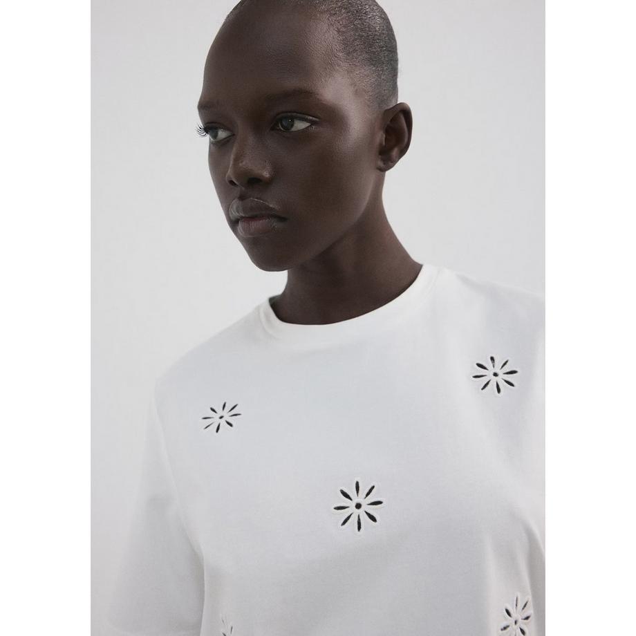 MANGO FLORI T-Shirt avec détails découpés  