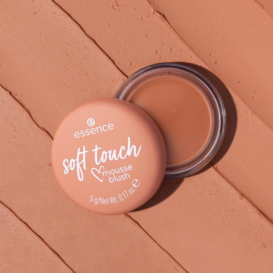 essence  soft touch mousse blush 