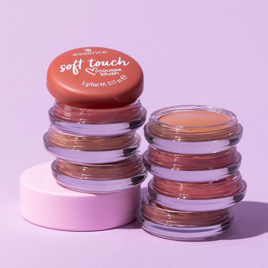essence  soft touch mousse blush 
