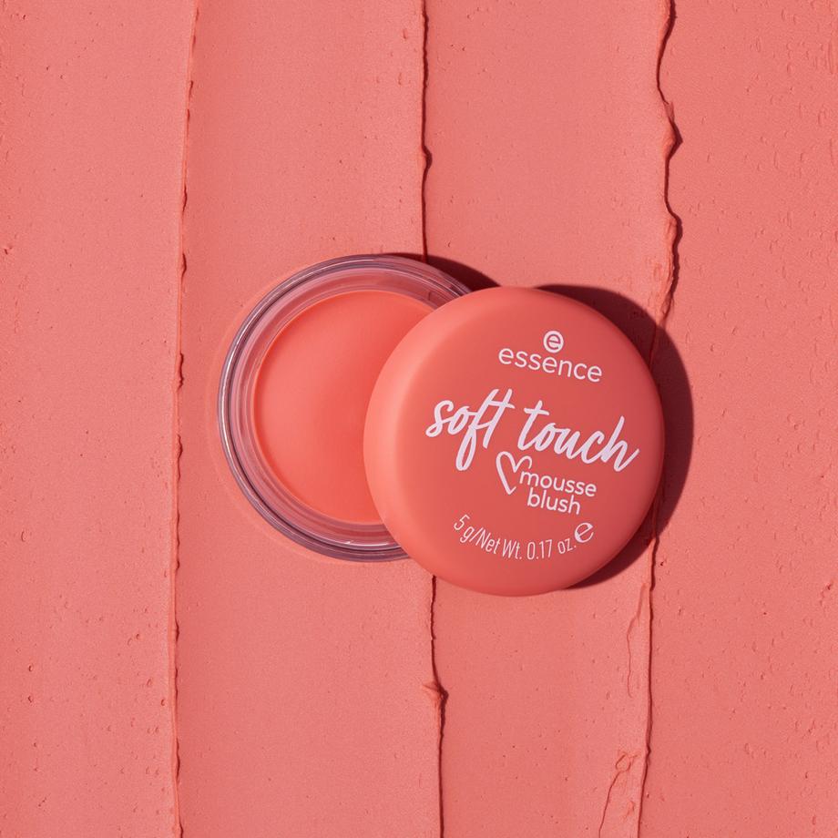 essence  soft touch mousse blush 
