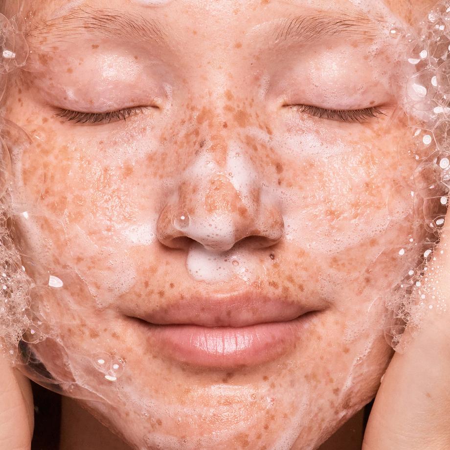 Ole Henriksen  Peach Glaze - Gesichtsreiniger mit 2 % Niacinamid 