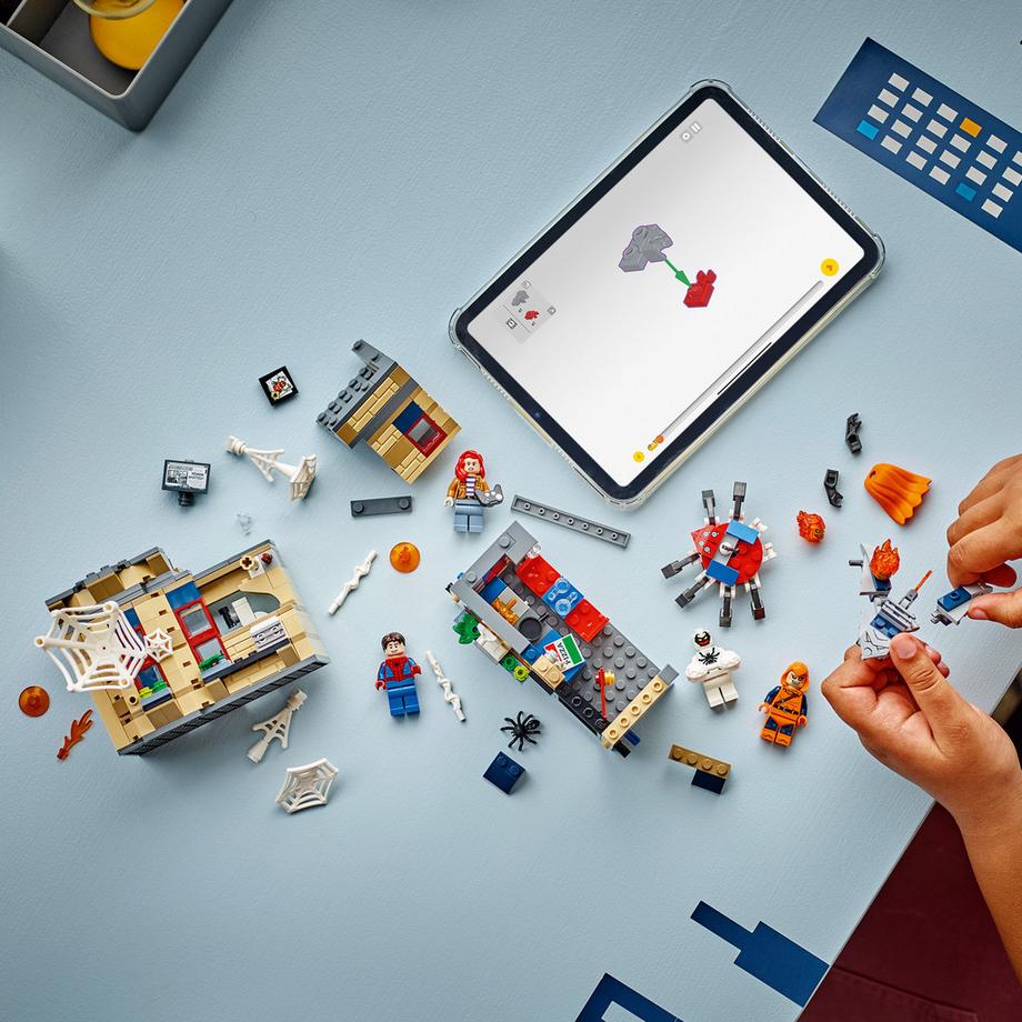 LEGO®  76317 L’appartement de Peter Parker 