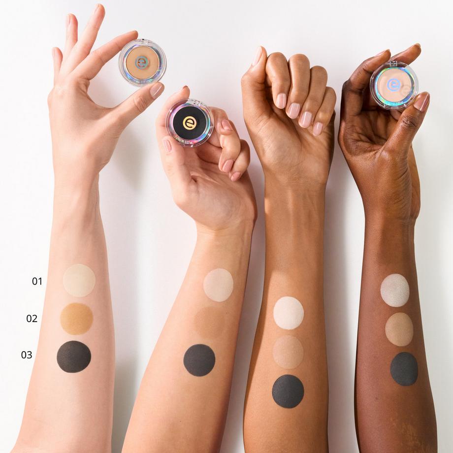 essence  mono eyeshadow matte 