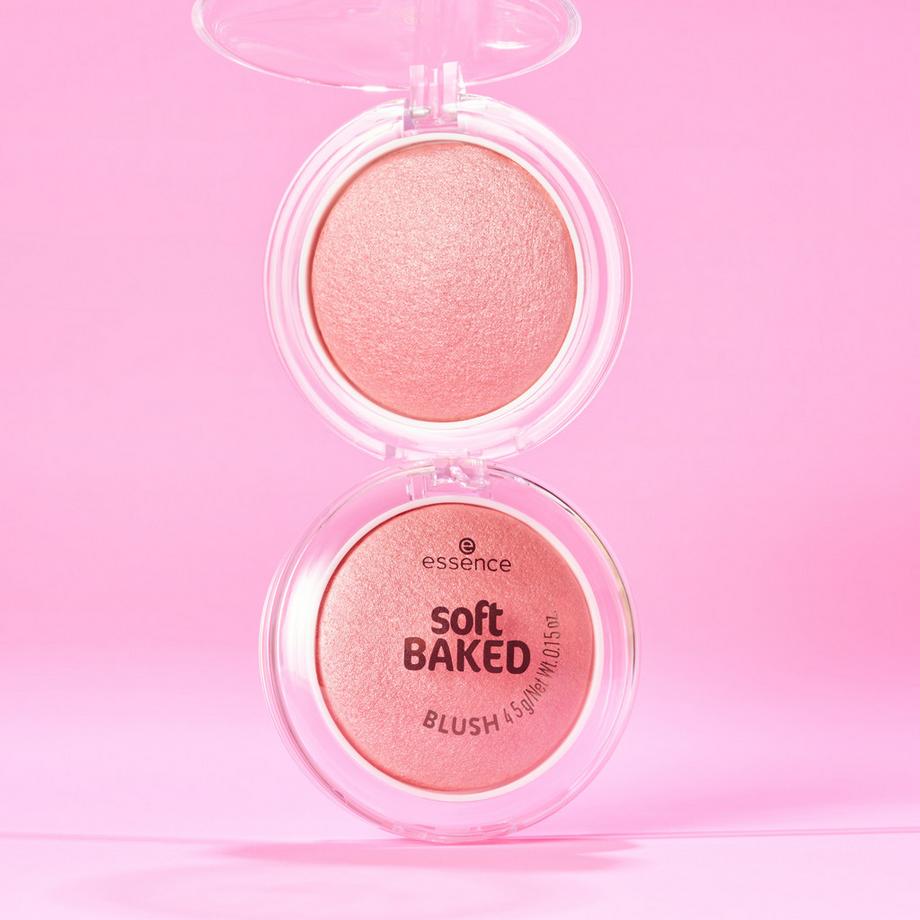 essence  soft BAKED BLUSH 
