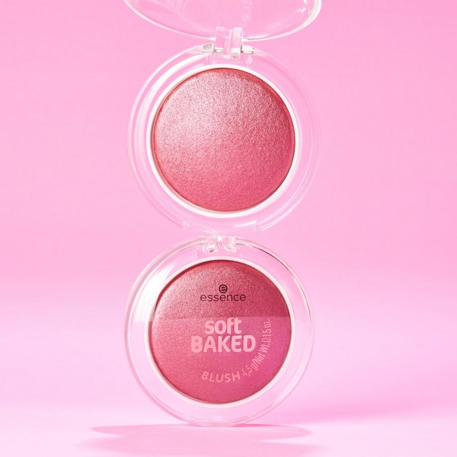 essence  soft BAKED BLUSH 