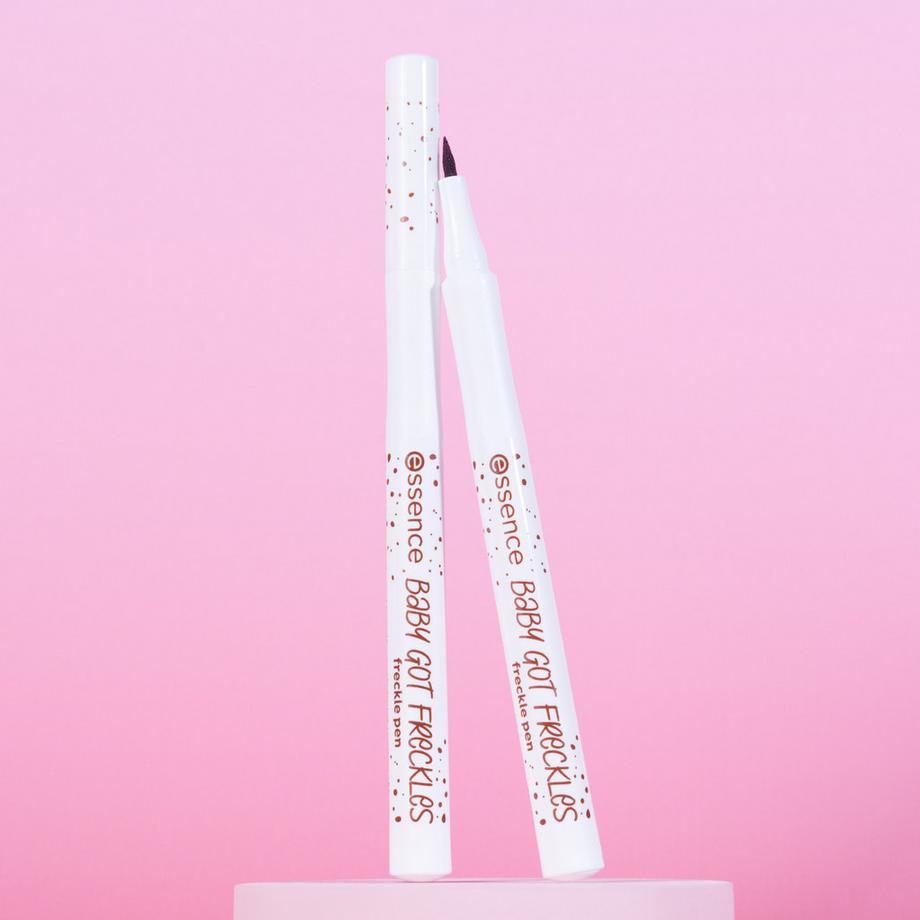 essence  baby got FRECKLES freckle pen 