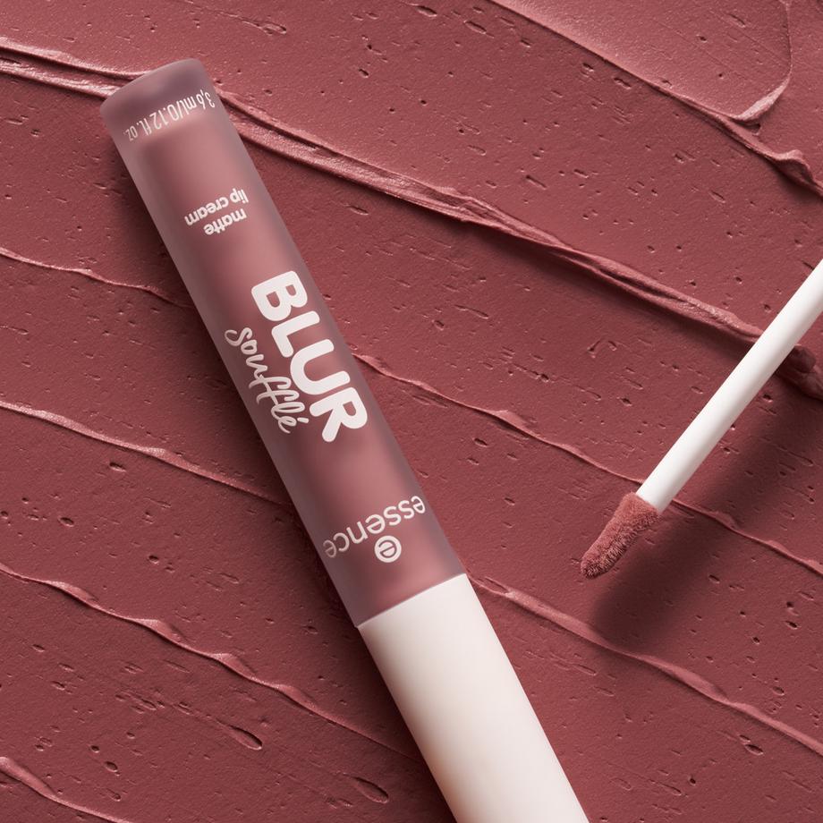 essence  BLUR soufflé matte lip cream 