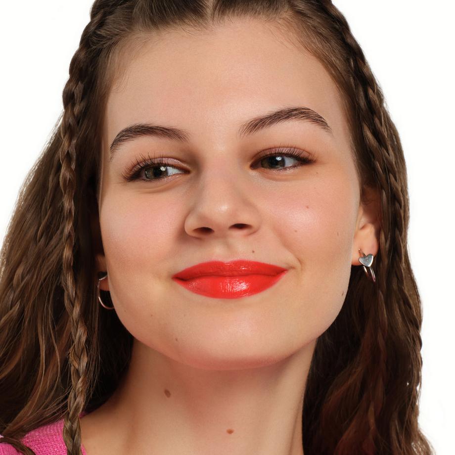 essence  satin GLOW luminous shine lipstick rouge à lèvres 