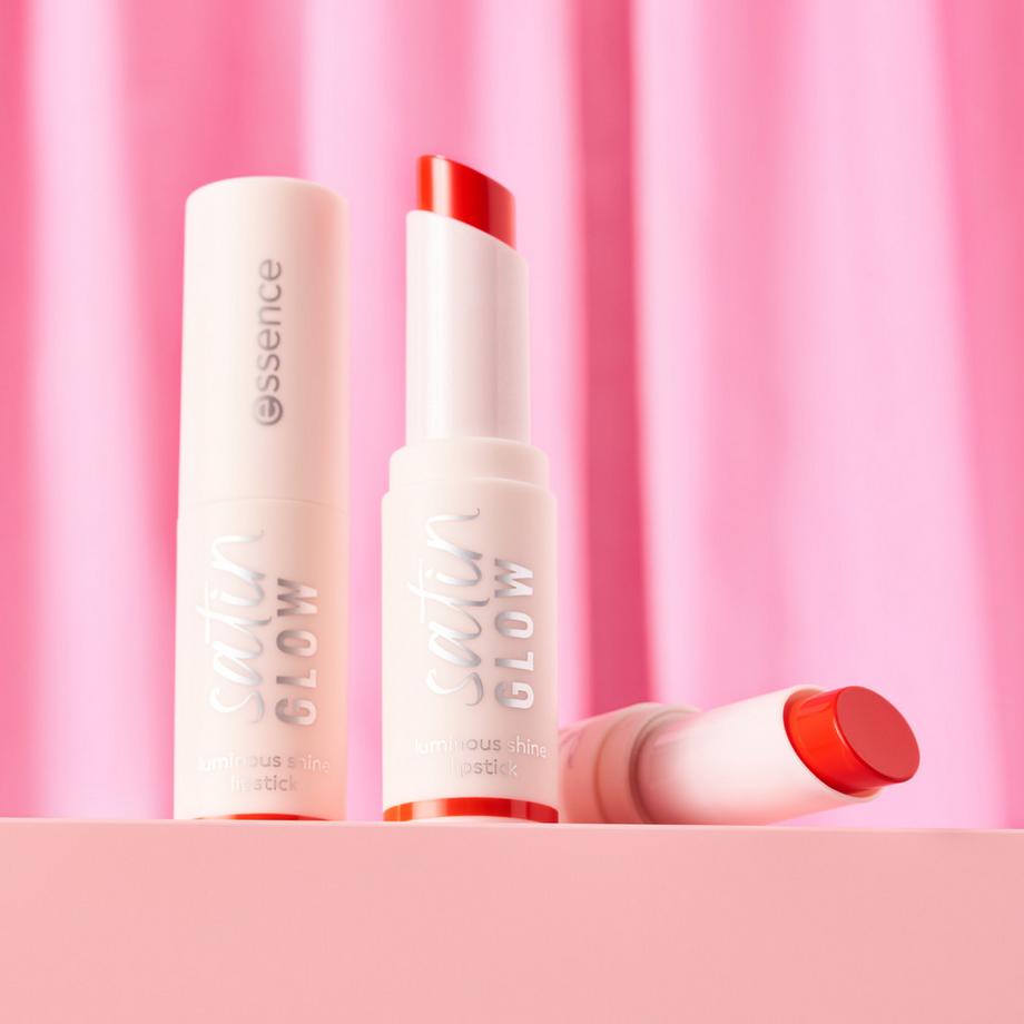 essence  satin GLOW luminous shine lipstick rouge à lèvres 