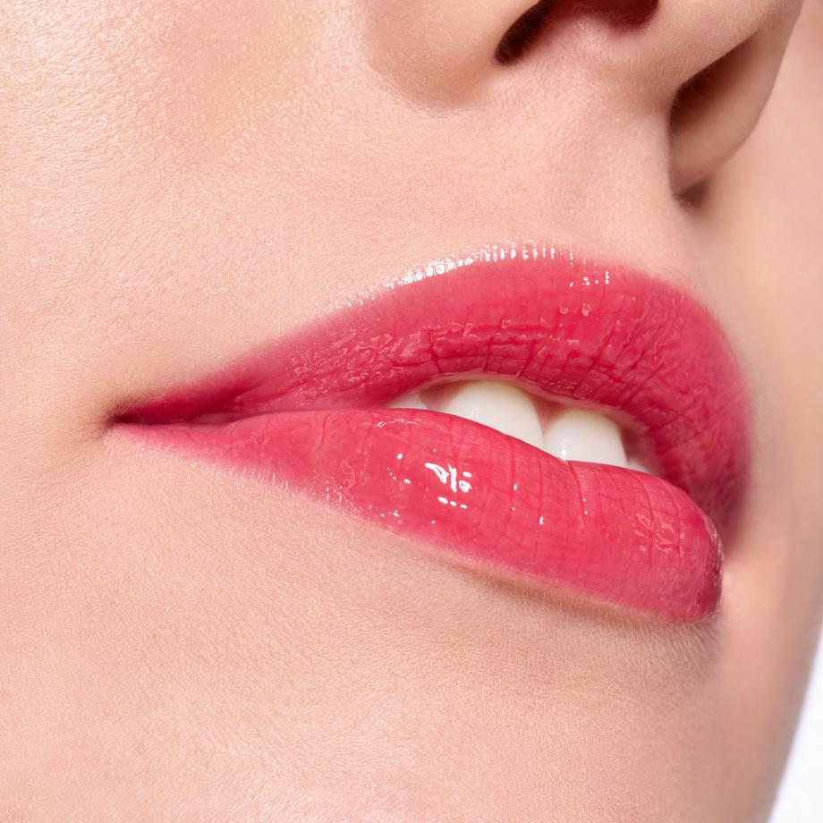 essence  what the fake! PLUMPING LIPGLOSS 