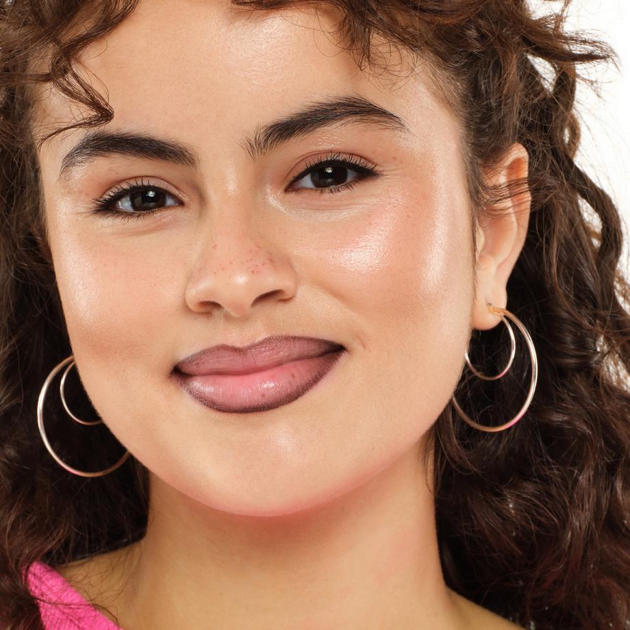 essence  8h MATTE comfort lipliner 