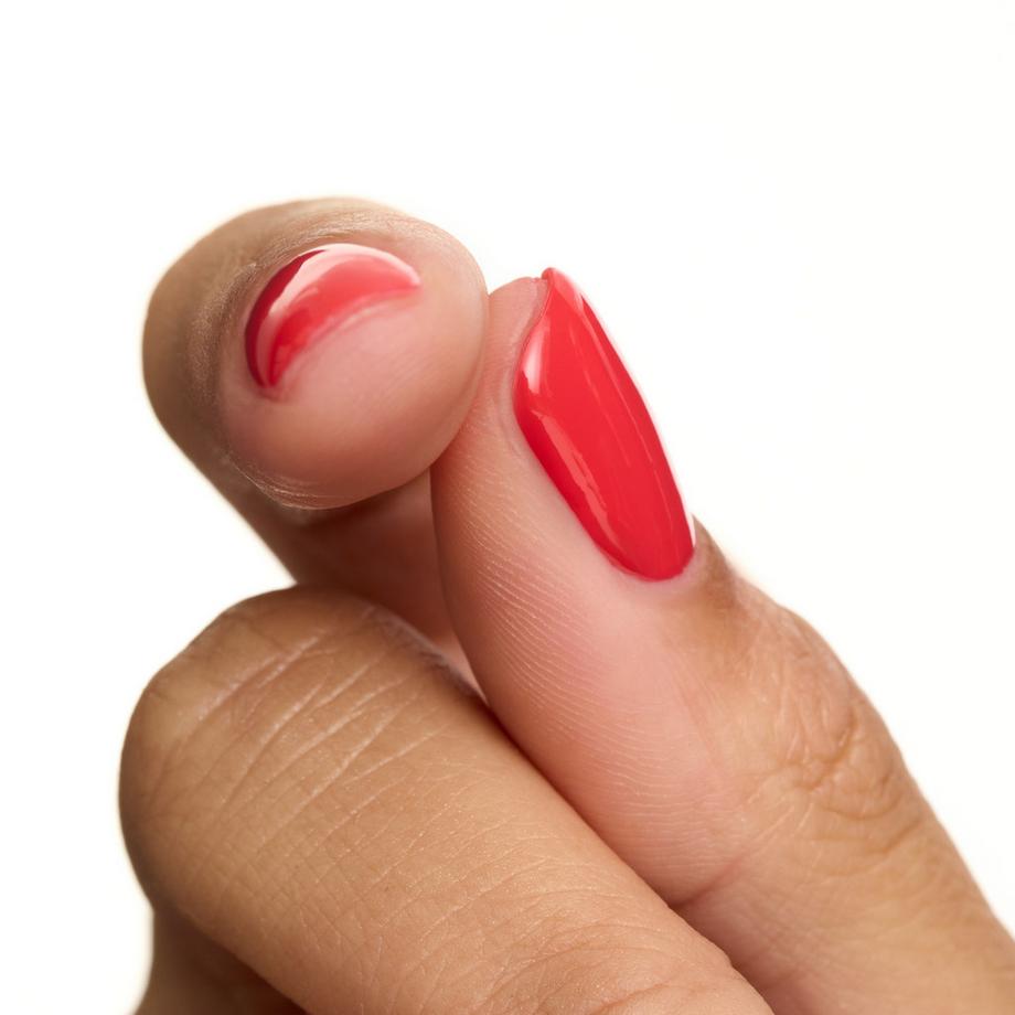 essence  gel nail polish 