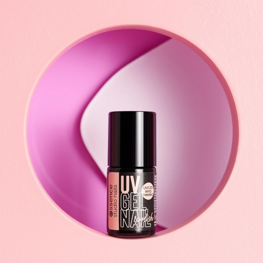 essence  studio nails Smalto UV GEL per unghie 