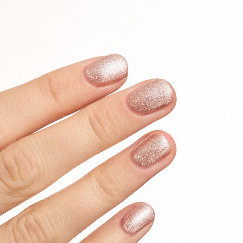 essence  studio nails UV GEL NAIL polish 