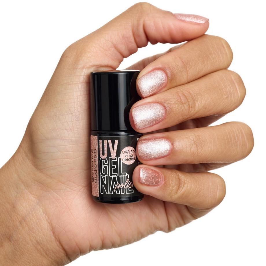essence  studio nails UV GEL NAIL polish 
