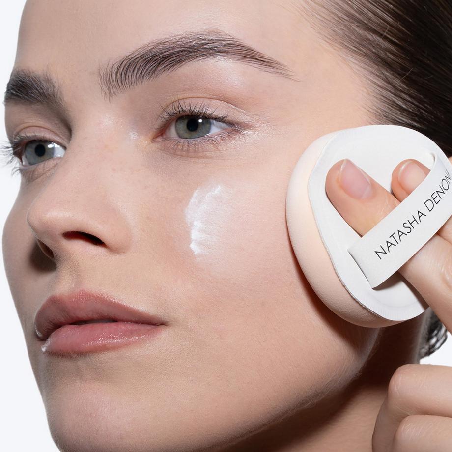NATASHA DENONA  HY-GLAM™ Marshmallow Puff - Éponge à maquillage rebondie multiusages 