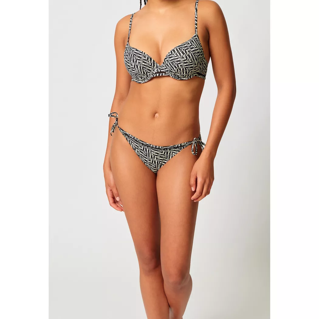 Skiny Bikini Bottom Green Size 38