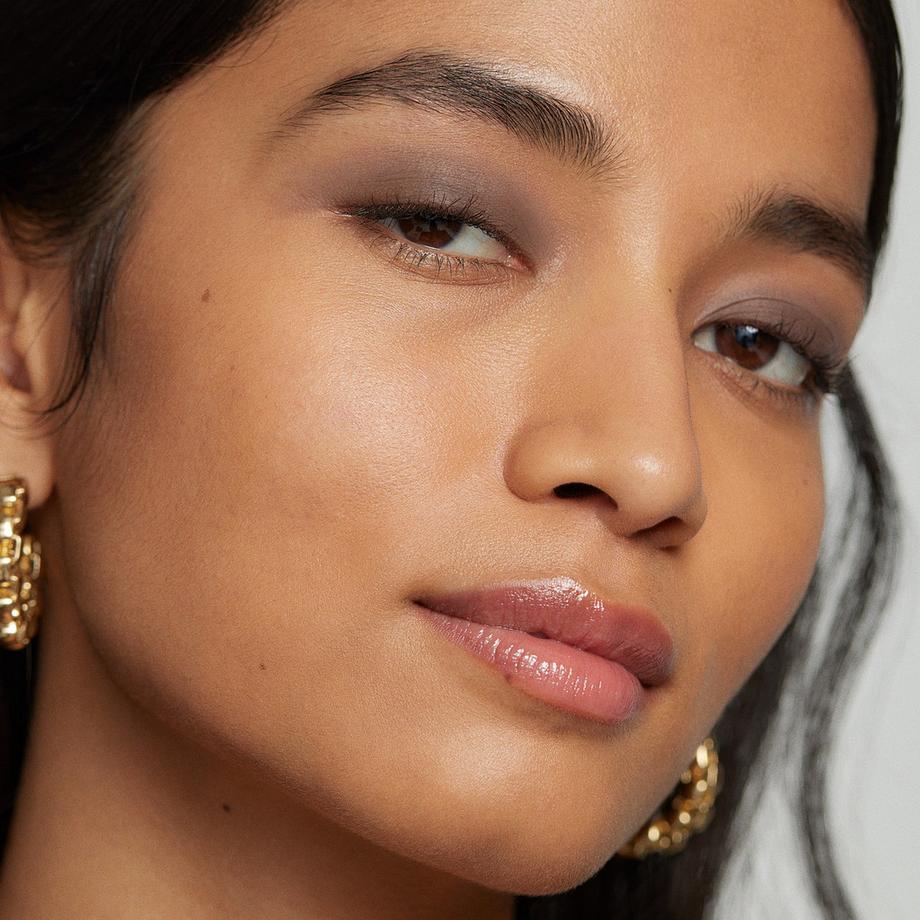 Merit Beauty  Solo Shadow Matte - Fard A Paupières Mat 