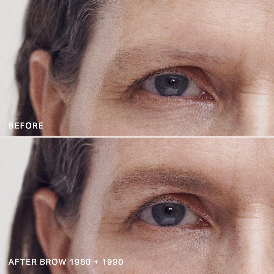 Merit Beauty  Brow 1990 - Crayon Gel Effet Naturel 