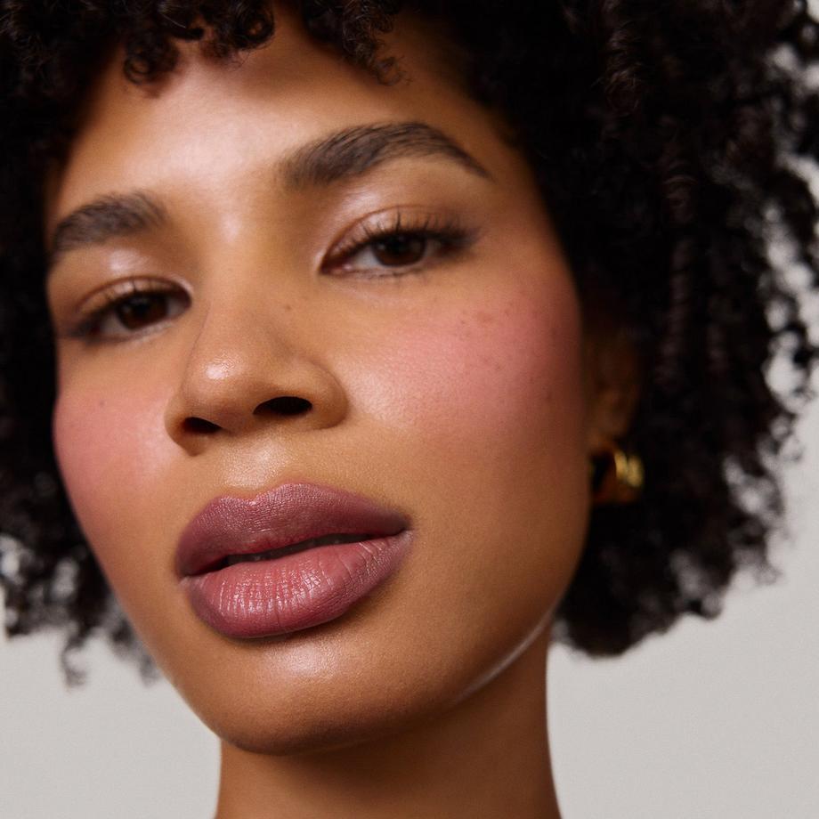 Merit Beauty  Signature Lip Liner - Crayon À Lèvres Irisé 