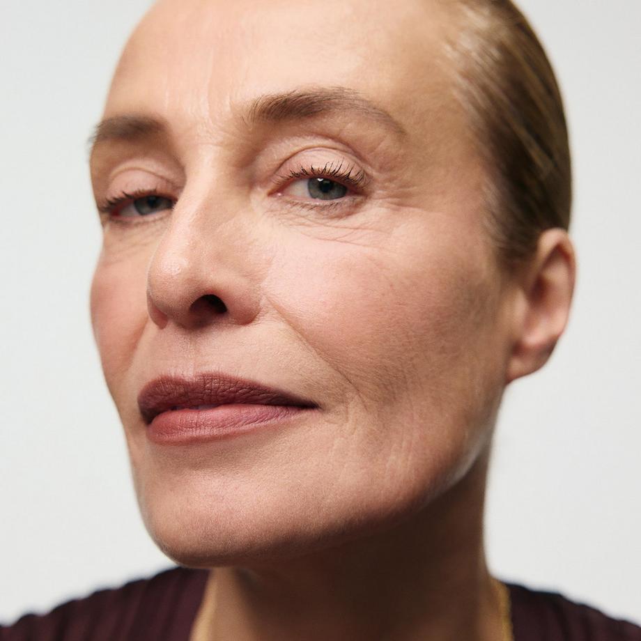 Merit Beauty  Signature Lip Blush - Rouge À Lèvres Mat Modulable 