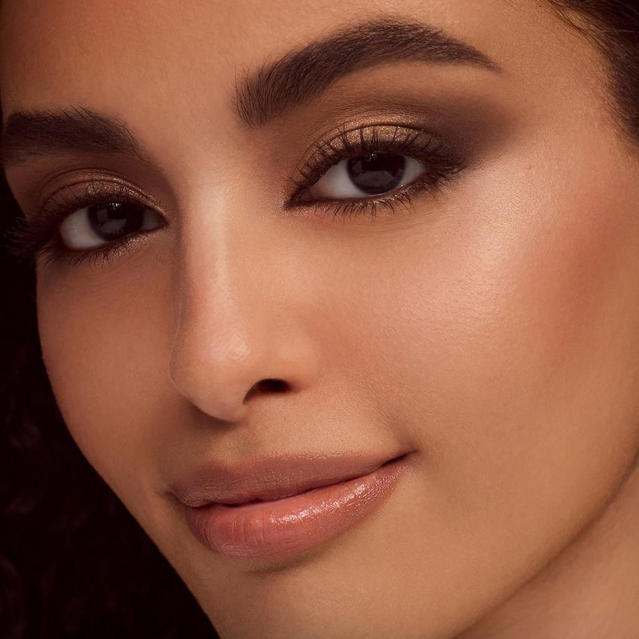 RARE BEAUTY  Essential Neutrals - Palette d'ombres à paupières 