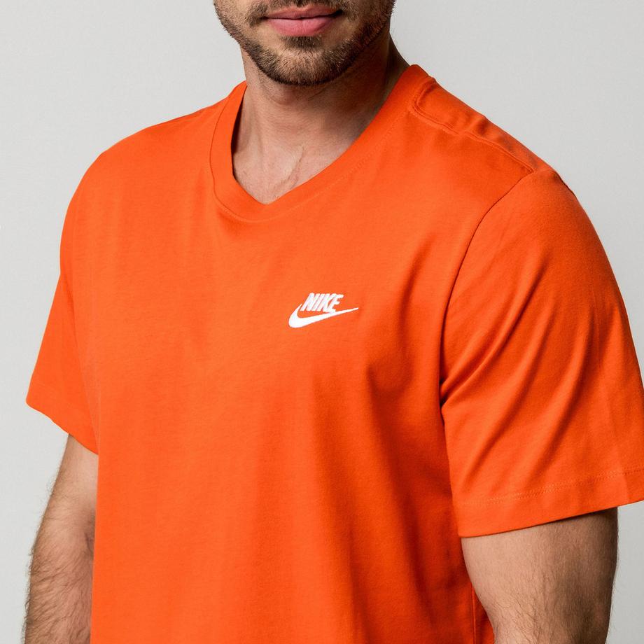 NIKE Sportswear Club T-shirt 