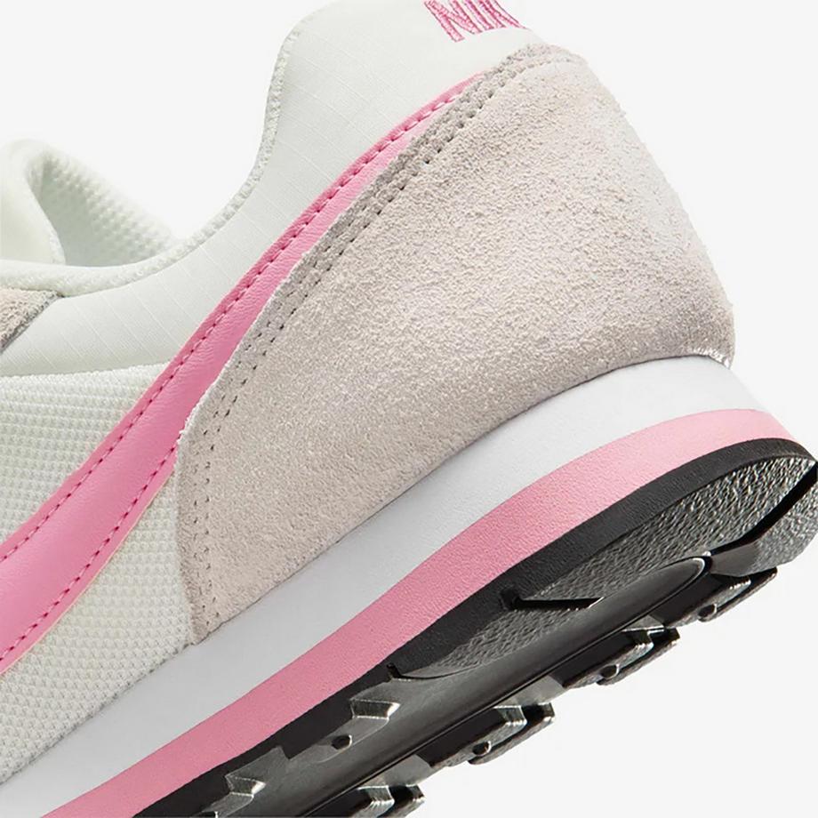 NIKE MD Runner 2 Sneakers basses  