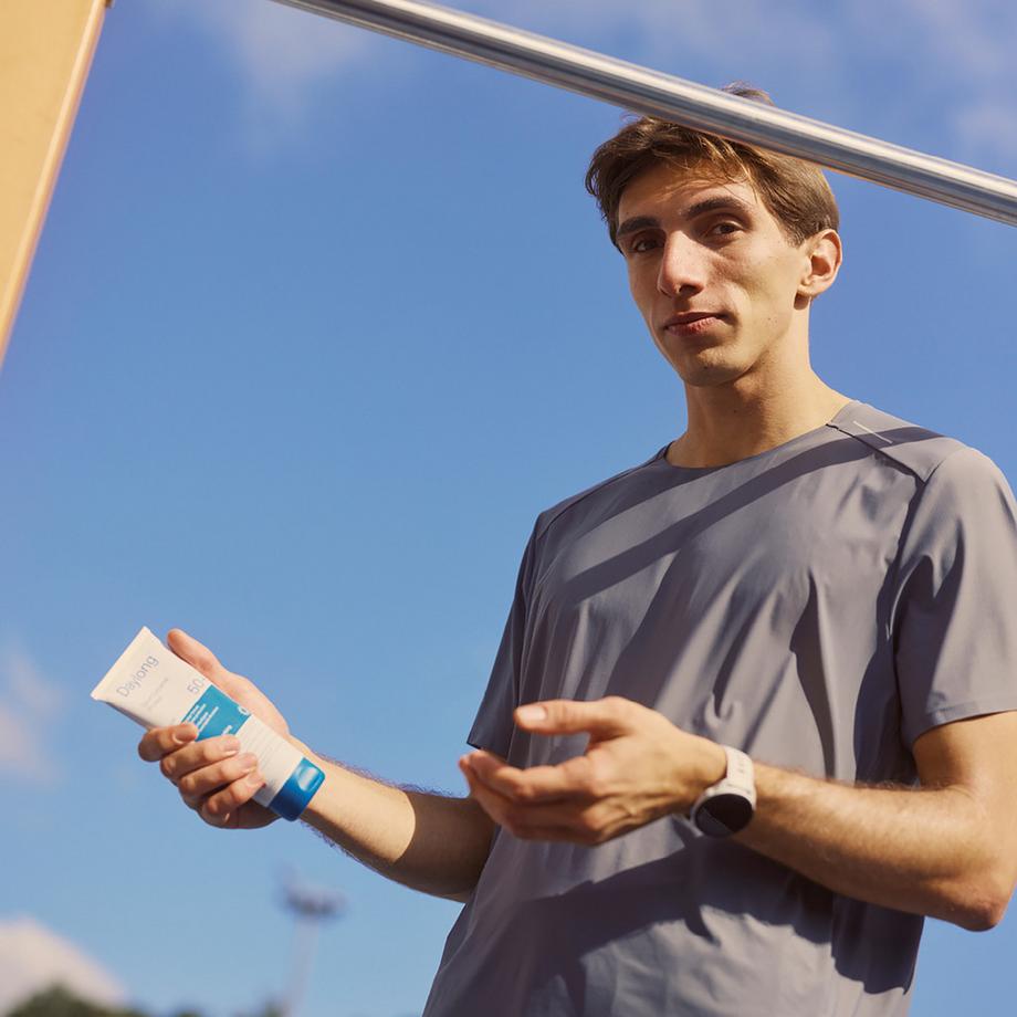 Daylong  Sport Extreme Protect Fast absorbing Gel Cream SPF 50+ 