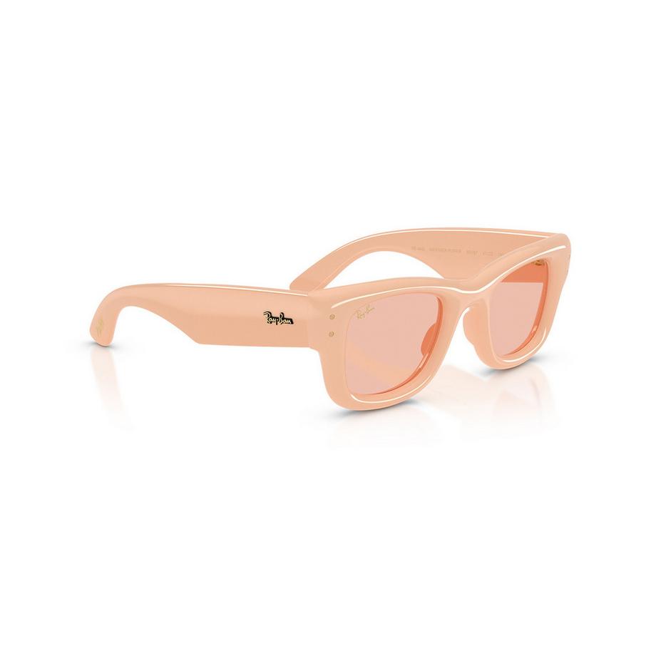 Ray-Ban   