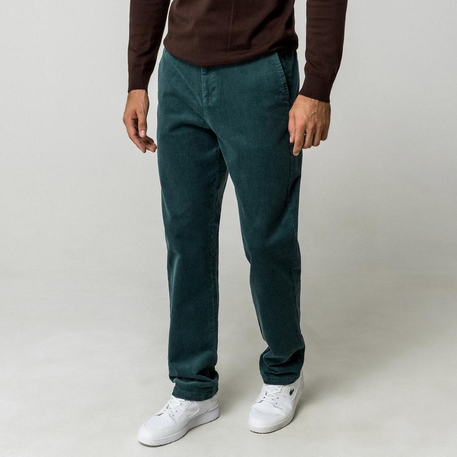 Pantalon chino, Slim Fit