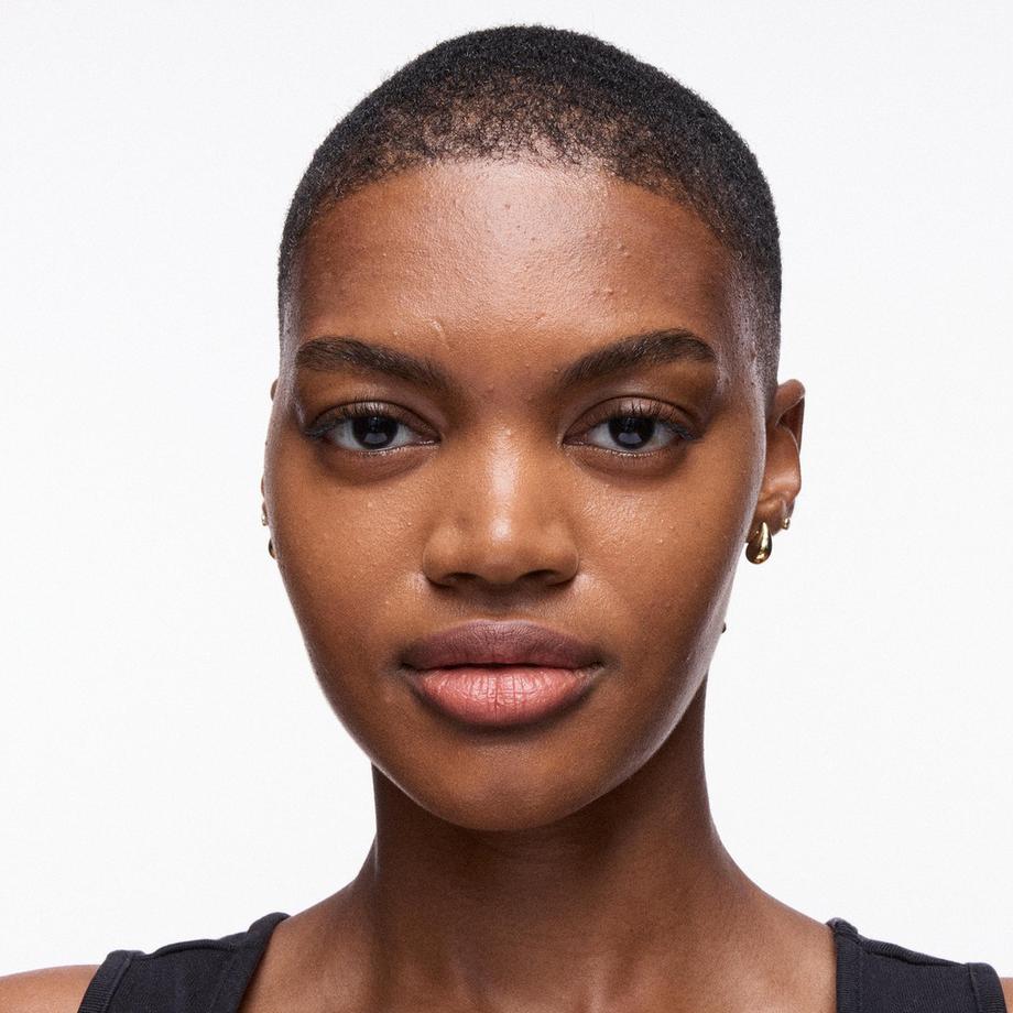 MAC Cosmetics  Studio Fix 36HR Smooth Angles Concealer 