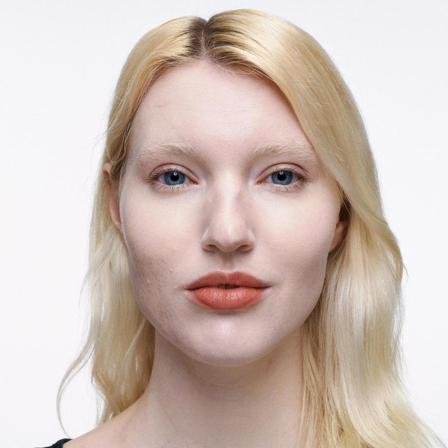 MAC Cosmetics  Studio Fix 36HR Smooth Angles Concealer 