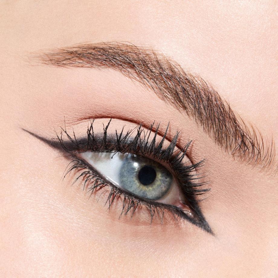 MAC Cosmetics  Multisculpt Matte Liquid Colour 