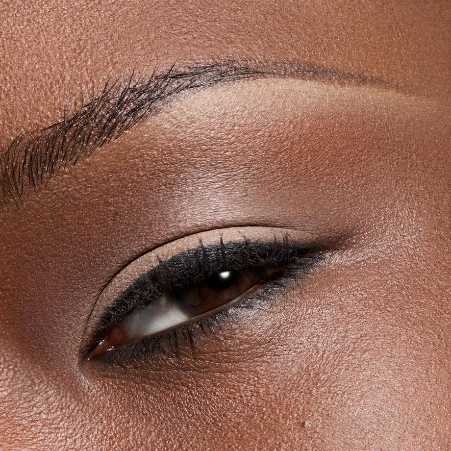 MAC Cosmetics  Multisculpt Matte Liquid Colour 