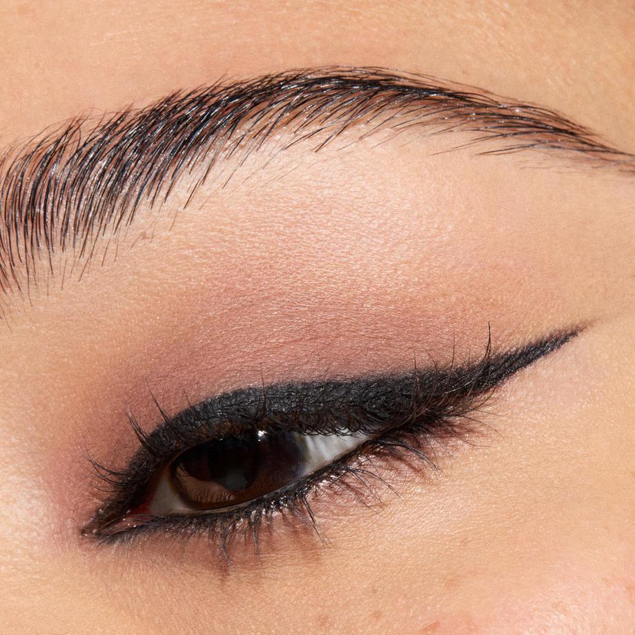 MAC Cosmetics  Multisculpt Matte Liquid Colour 