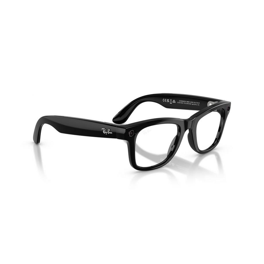 RAY-BAN WEARABLE Stories Wayfarer Smart Glasses  