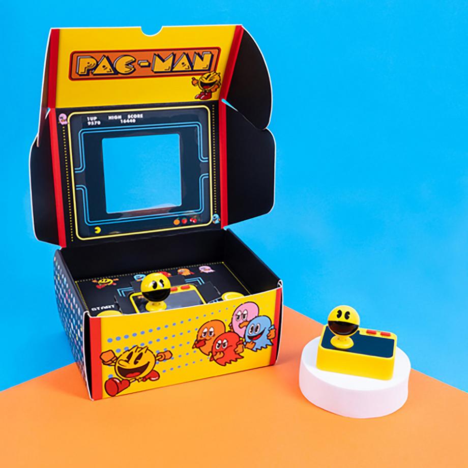 FIZZ Creations  PAC-MAN Plug and Play 