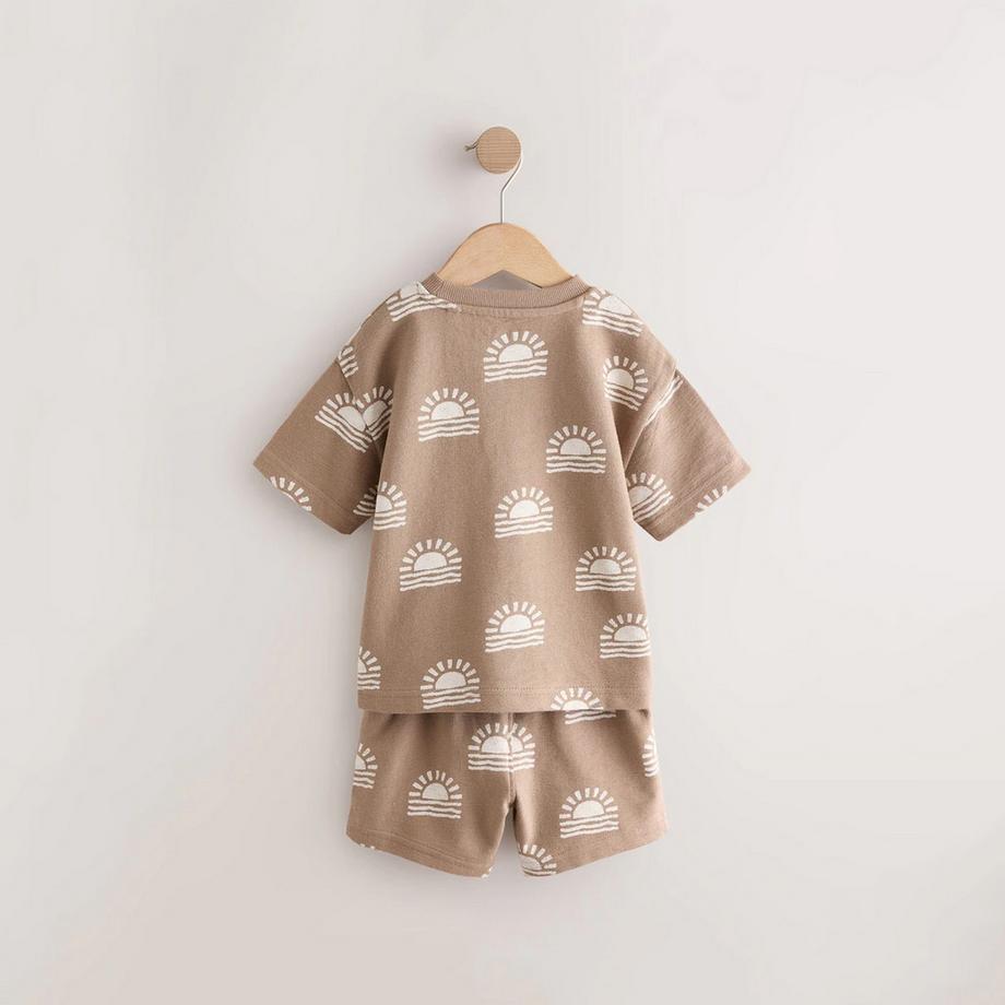 Next Sonnen Print T-Shirt und Shorts Set  