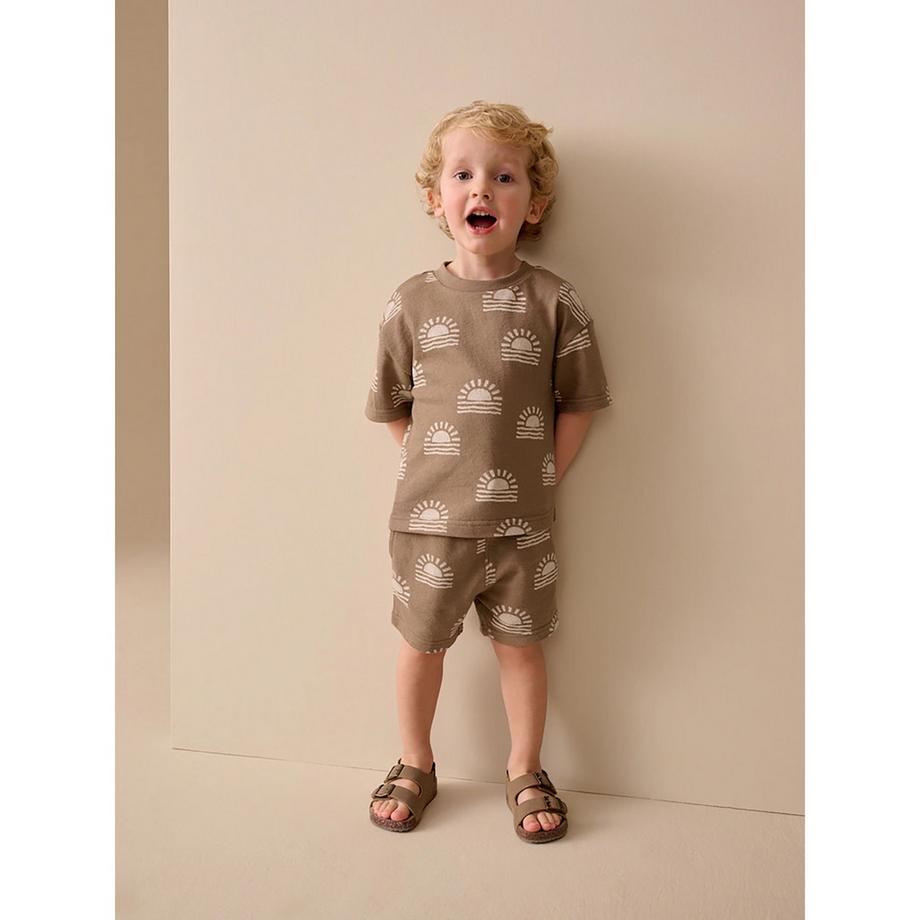 Next Sonnen Print T-Shirt und Shorts Set  