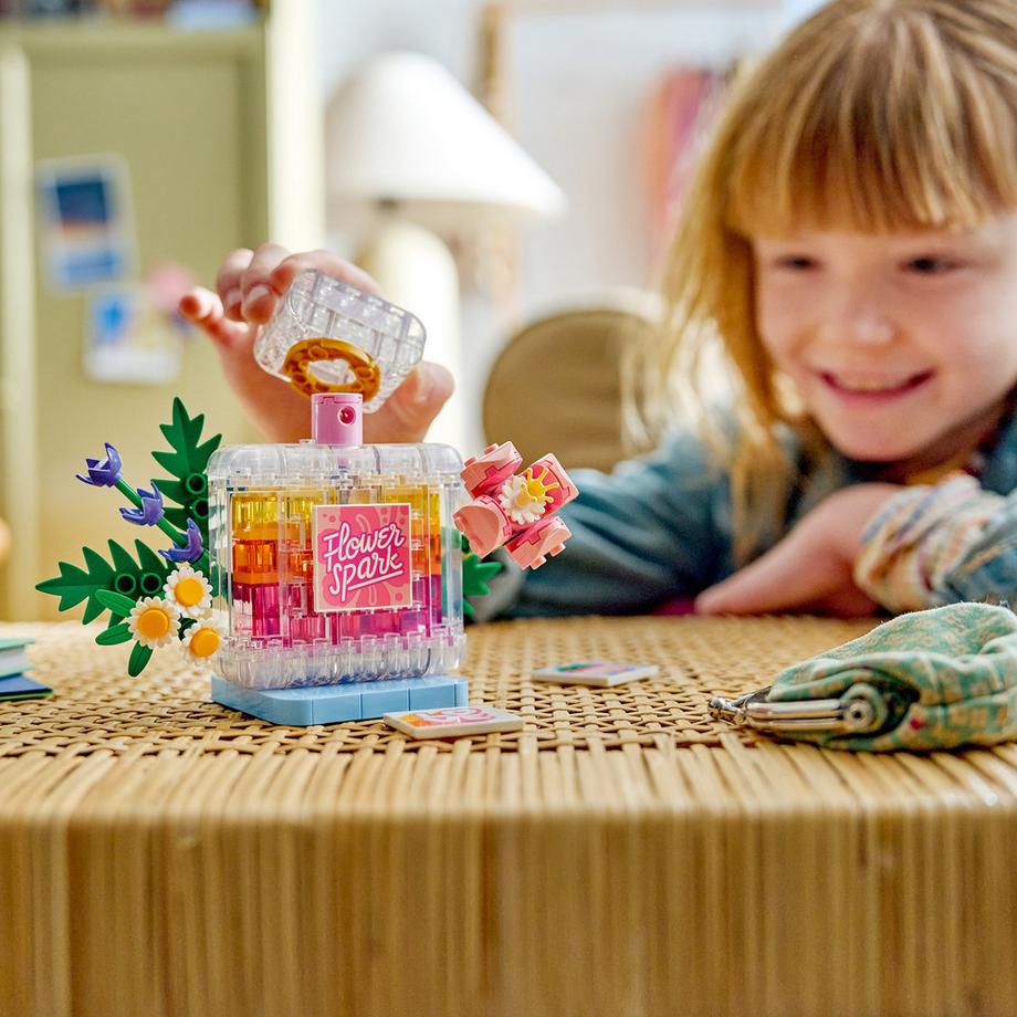 LEGO®  31383 Flacon de parfum au décor floral 