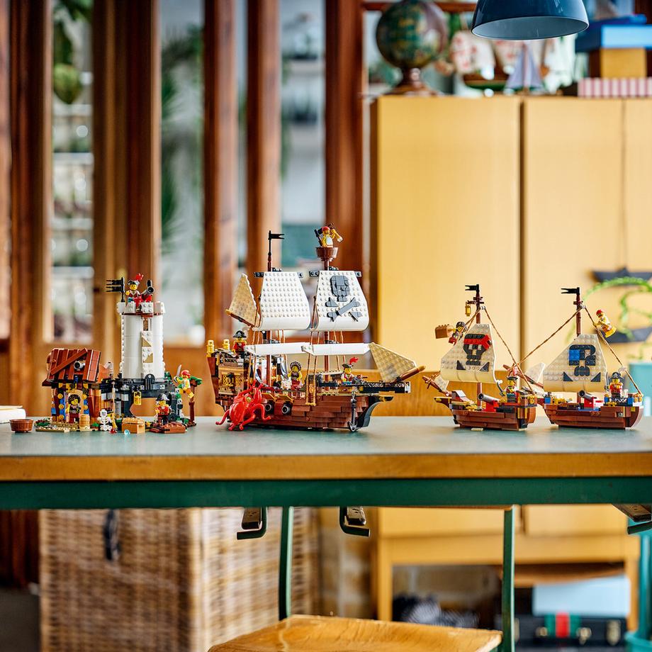 LEGO®  31387 Bateau pirate mythique 