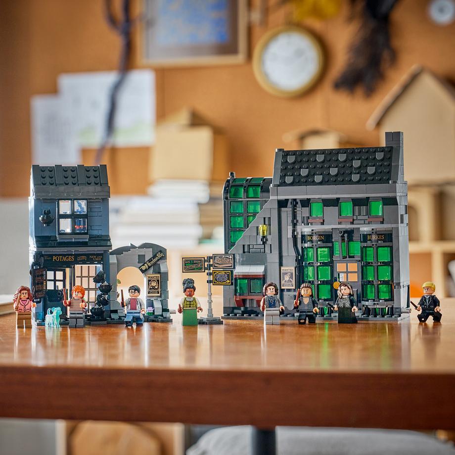 LEGO®  76471 Les boutiques magiques de l’Allée des Embrumes 
