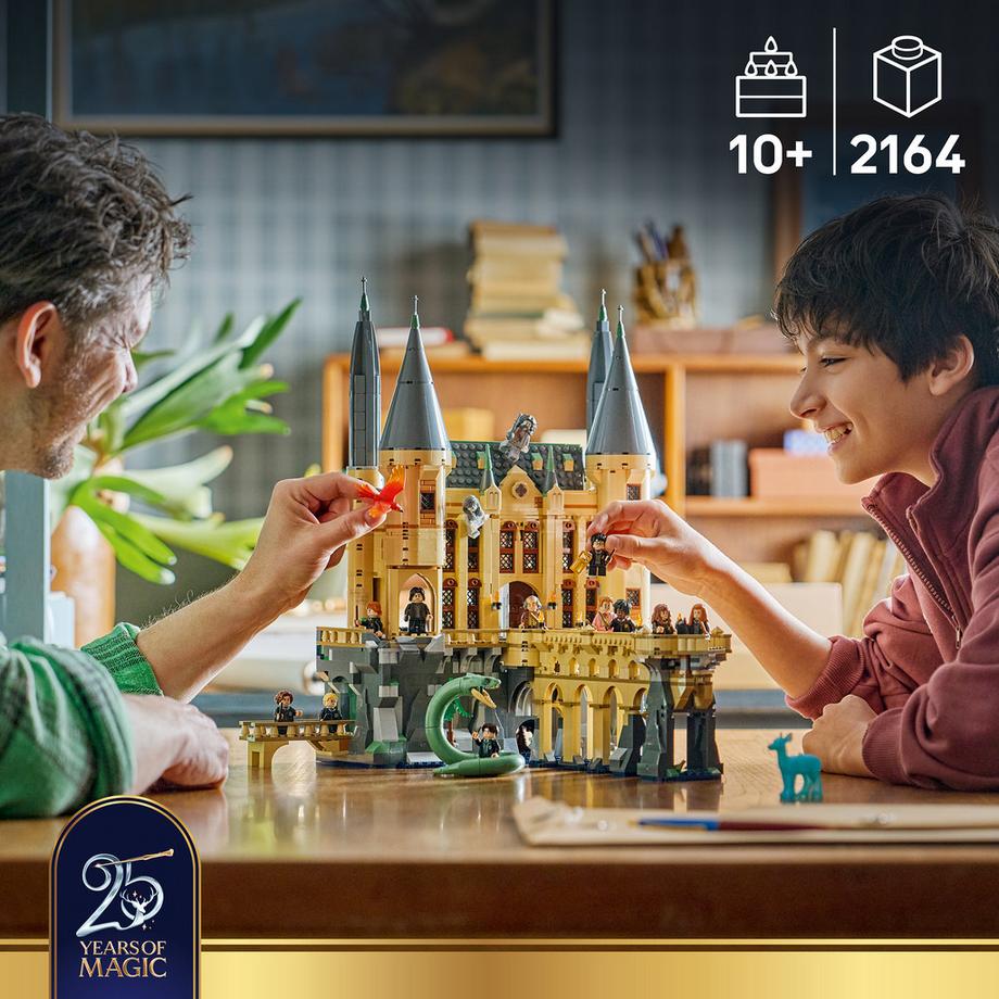 LEGO®  76473 76473 Le château de Poudlard : l’aile Est l’aile Est 