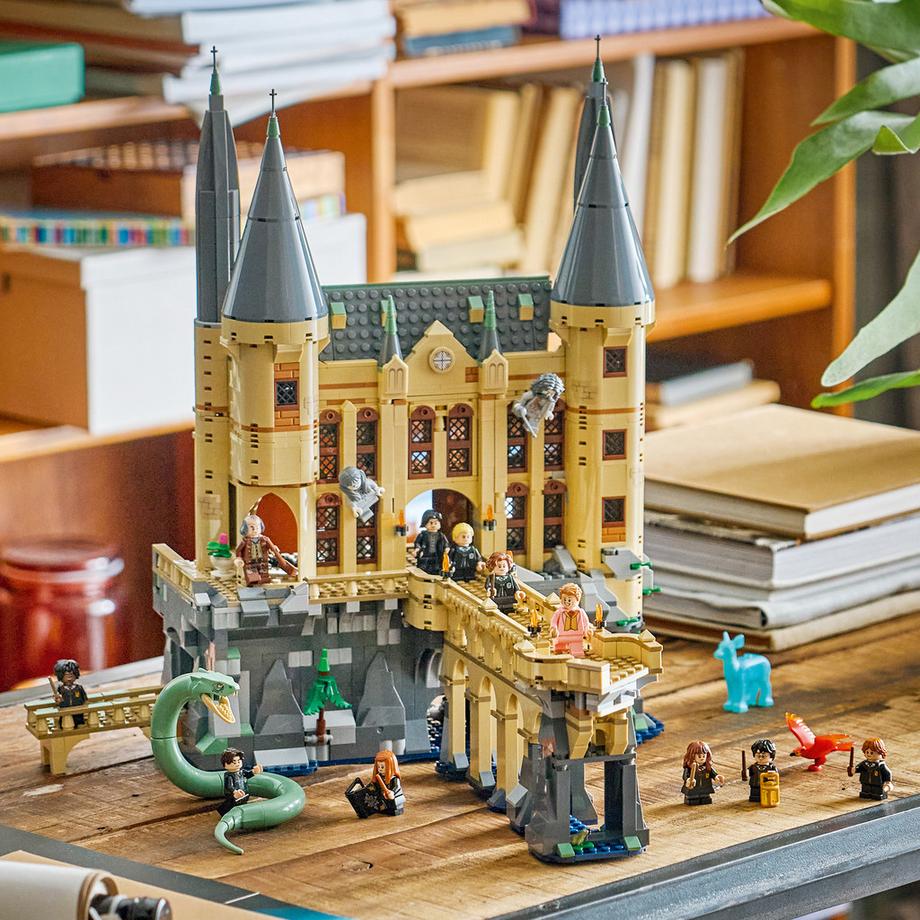 LEGO®  76473 76473 Le château de Poudlard : l’aile Est l’aile Est 