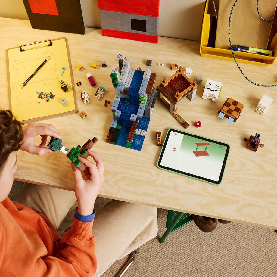 LEGO®  21597 La station de Ghast 
